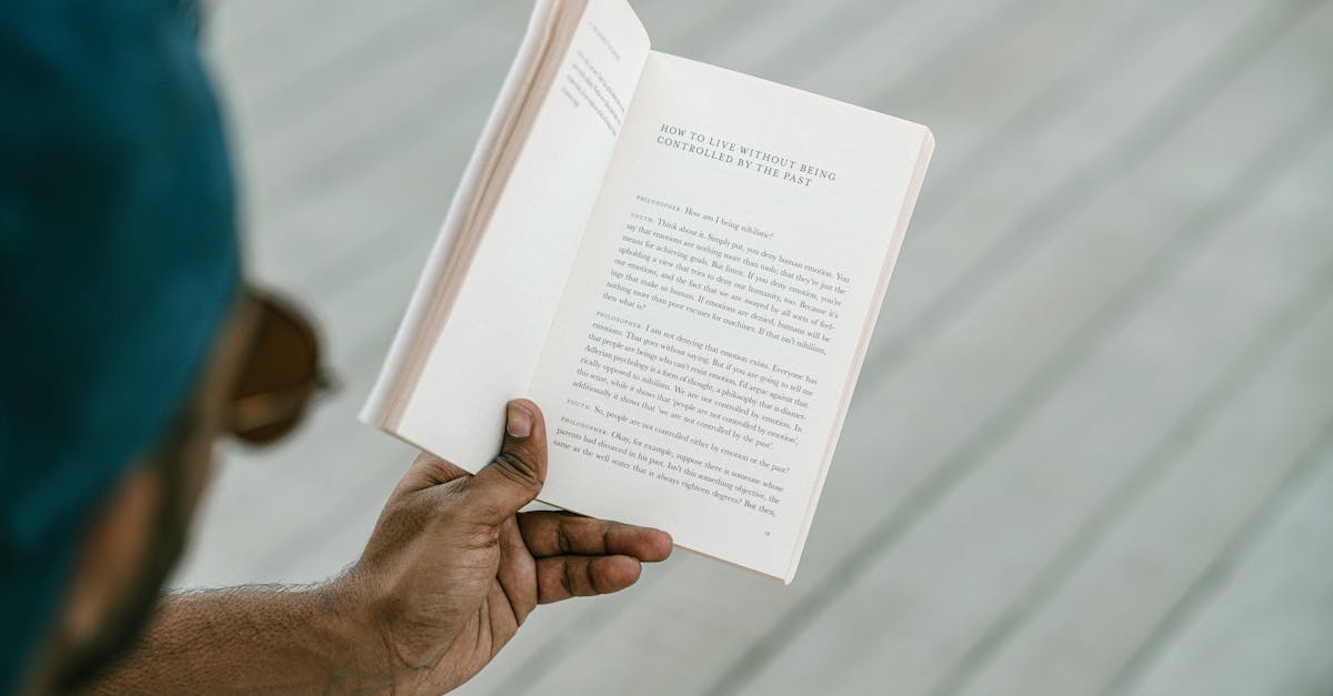 découvrez l'importance de la communication asynchrone dans le monde moderne. apprenez comment cette méthode favorise la flexibilité, améliore la productivité et facilite les échanges d'idées, même à distance. optimisez vos interactions professionnelles grâce à des outils adaptés et une approche stratégique.